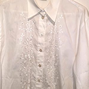 VINTAGE ESCADA WHITE CUT OUT BLOUSE EU 36